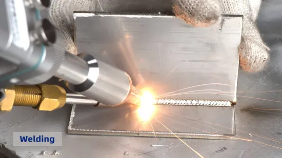 1kw 1.5kw 2kw Wholesale Handheld Fiber Laser Welder for Steel Plate