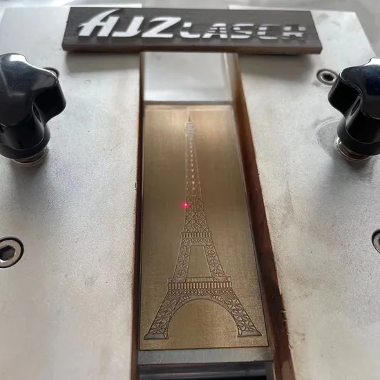 Laser Source Ipg/Raycus Cheap 20W 30W Fiber Laser Marker for Metal 